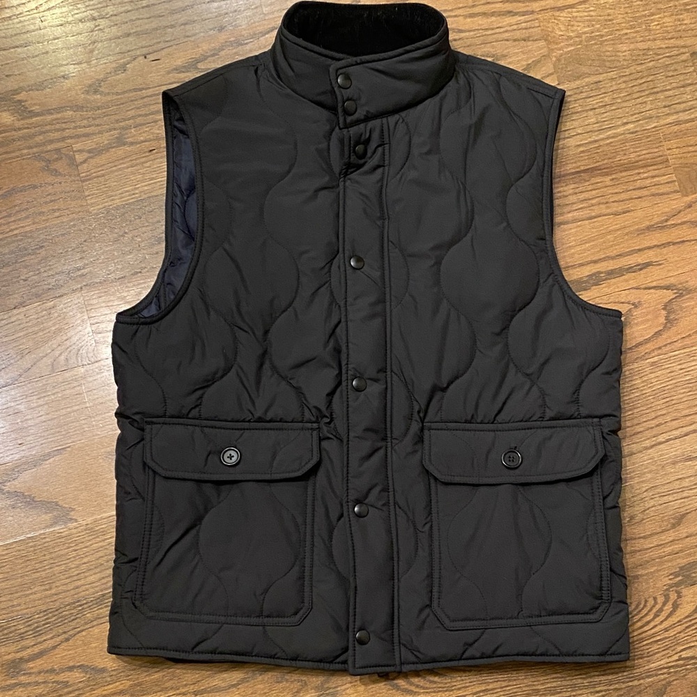 Banana Republic Men's Black Quilted Vest